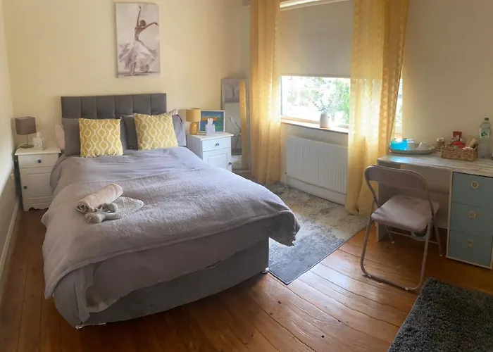 Glasha House * Limerick Junction